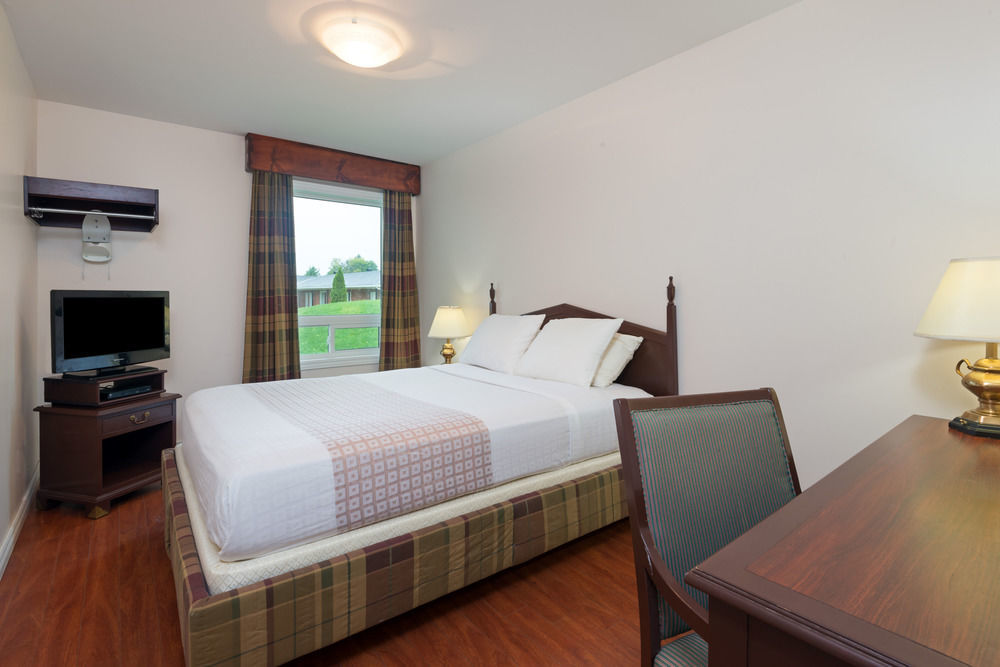 Leelas Villa Inn Flesherton Экстерьер фото